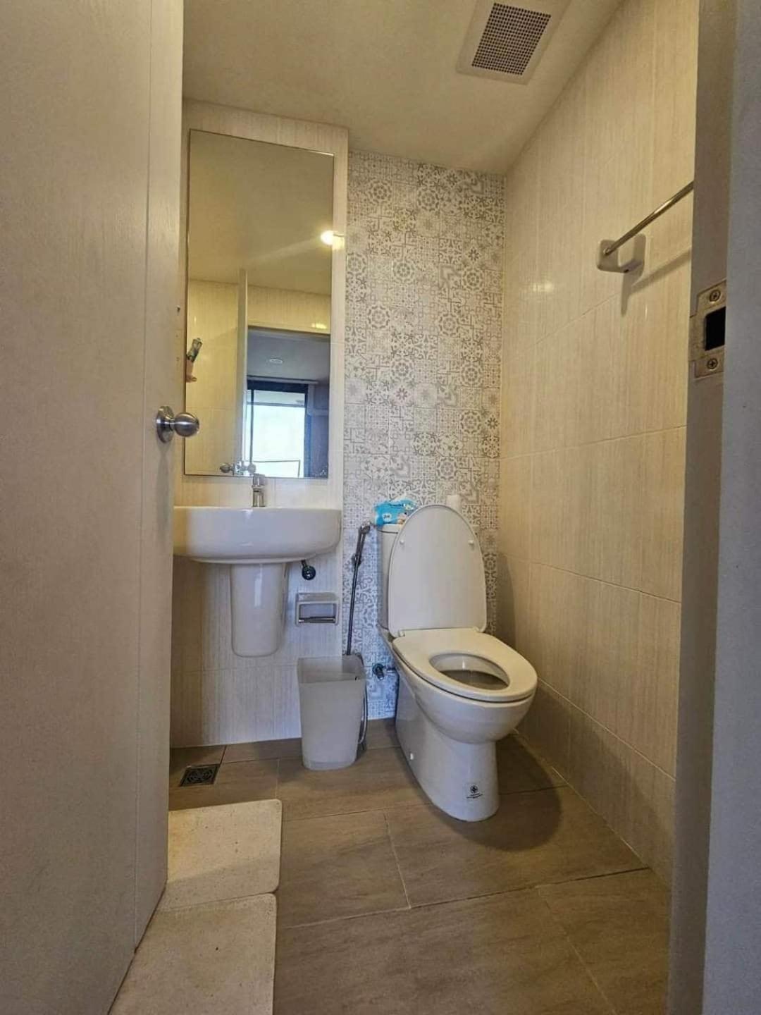 Apartment Near Safari World And Bts For Rent Swimming Cooking Fitness Bangkok
