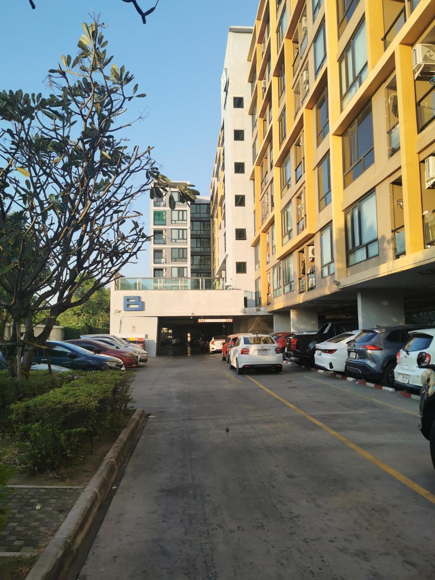 Apartment Near Safari World And Bts For Rent Swimming Cooking Fitness Bangkok