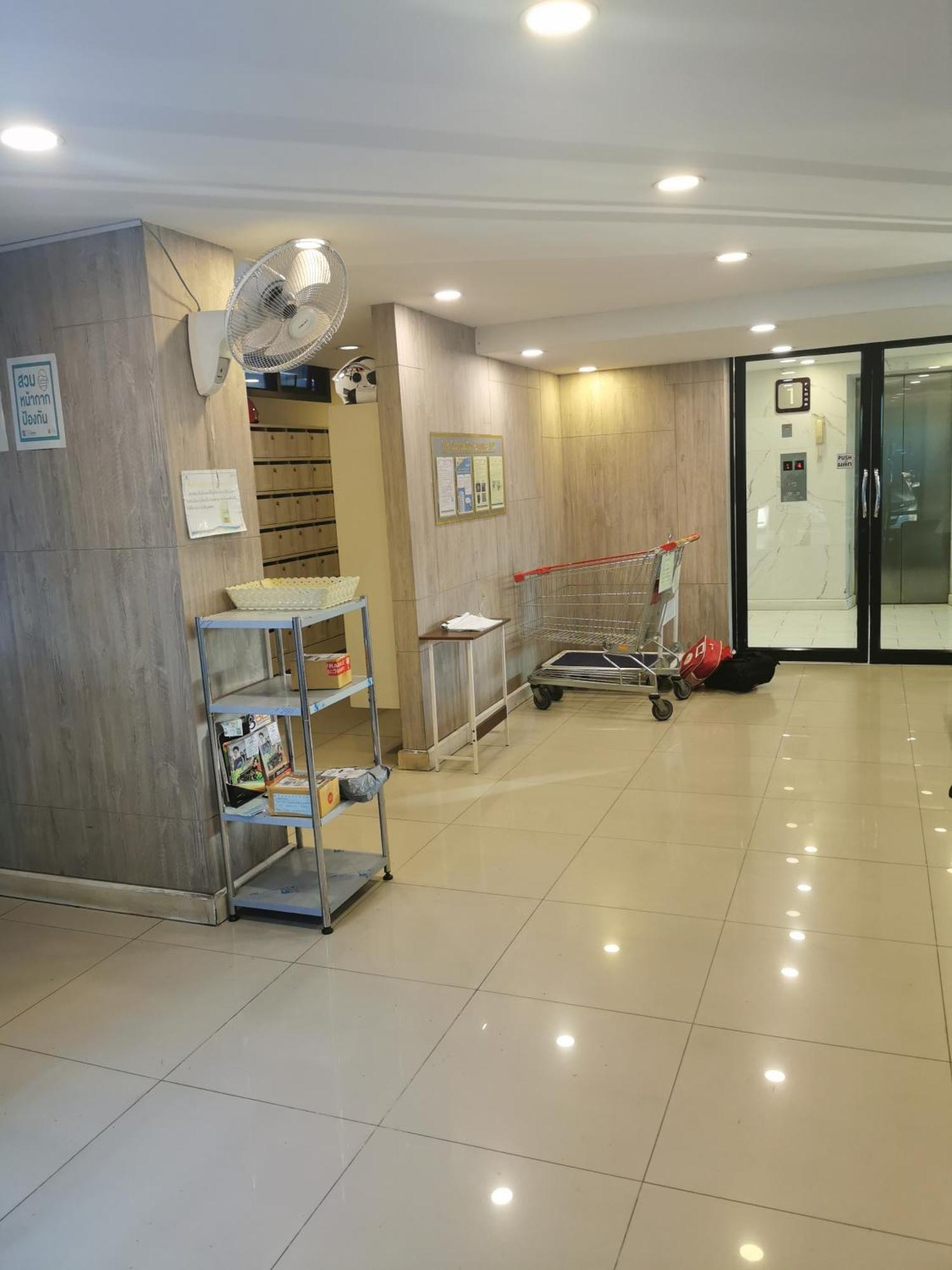 Apartment Near Safari World And Bts For Rent Swimming Cooking Fitness Bangkok