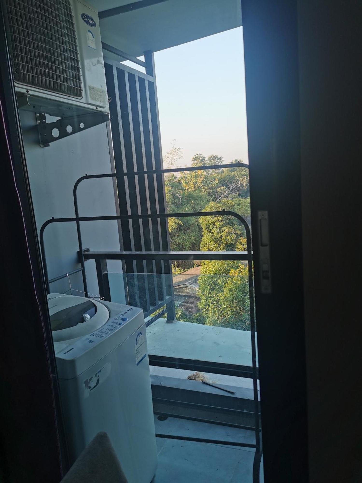 Near Safari World And Bts For Rent Swimming Cooking Fitness *